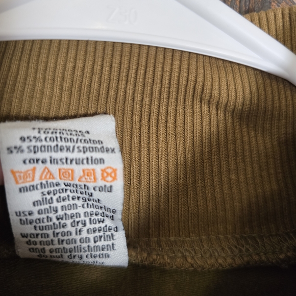 RARE Akademiks Women's Olive Bomber Jacket Streetwear Embroidered Floral Y2K - Picture 10 of 12